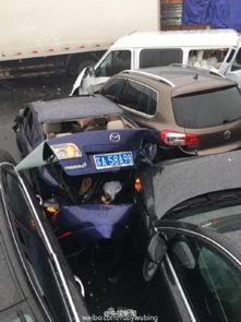 南昌爆料车祸最新消息新闻,多车相撞事故致多人受伤，现场情况紧急处理中